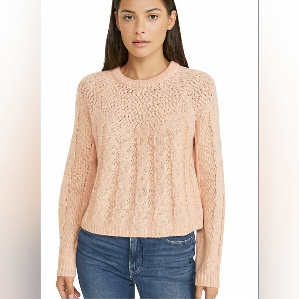 Hollister Peach - Pink Cable Knit Long Sleeve Sweater - Size Small